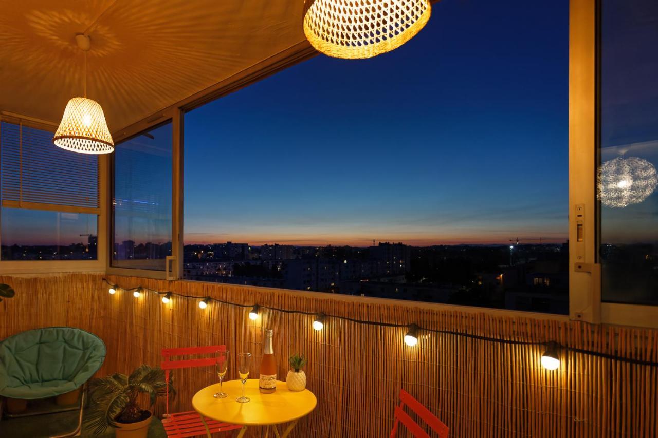 Appartement Nid Panoramique VUE WOW ! SPAdéco - LoungeZEN - Terrasse ensoleillée - arrivée autonome - Netflix - emplacement idéal - Lumineux - rénové à neuf - Wifi Fibre - à Montpellier Extérieur photo