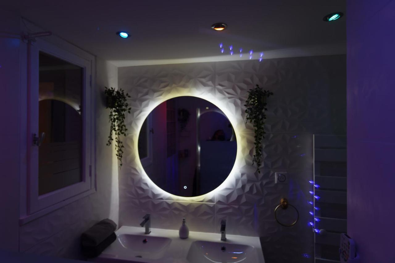 Appartement Nid Panoramique VUE WOW ! SPAdéco - LoungeZEN - Terrasse ensoleillée - arrivée autonome - Netflix - emplacement idéal - Lumineux - rénové à neuf - Wifi Fibre - à Montpellier Extérieur photo