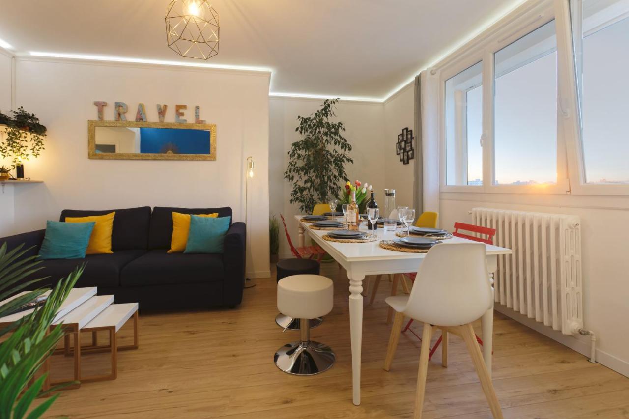 Appartement Nid Panoramique VUE WOW ! SPAdéco - LoungeZEN - Terrasse ensoleillée - arrivée autonome - Netflix - emplacement idéal - Lumineux - rénové à neuf - Wifi Fibre - à Montpellier Extérieur photo